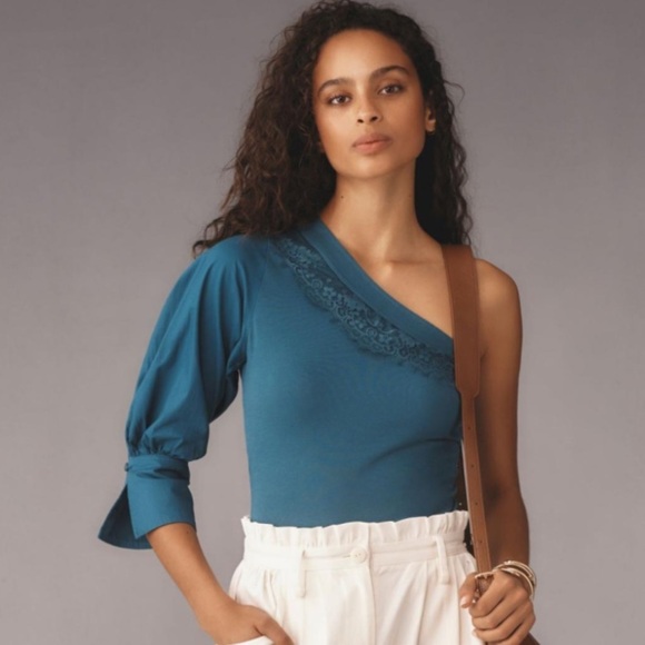 ANTHROPOLOGIE One Shoulder Puff Sleeve Lace Detail Top Dark Blue Size M NEW - Picture 1 of 8